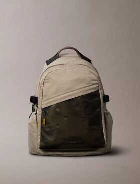 Mochila redonda con parte delantera de malla