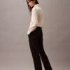 Pantalón clásico de gabardina de lana Pantalón clásico de gabardina de lana