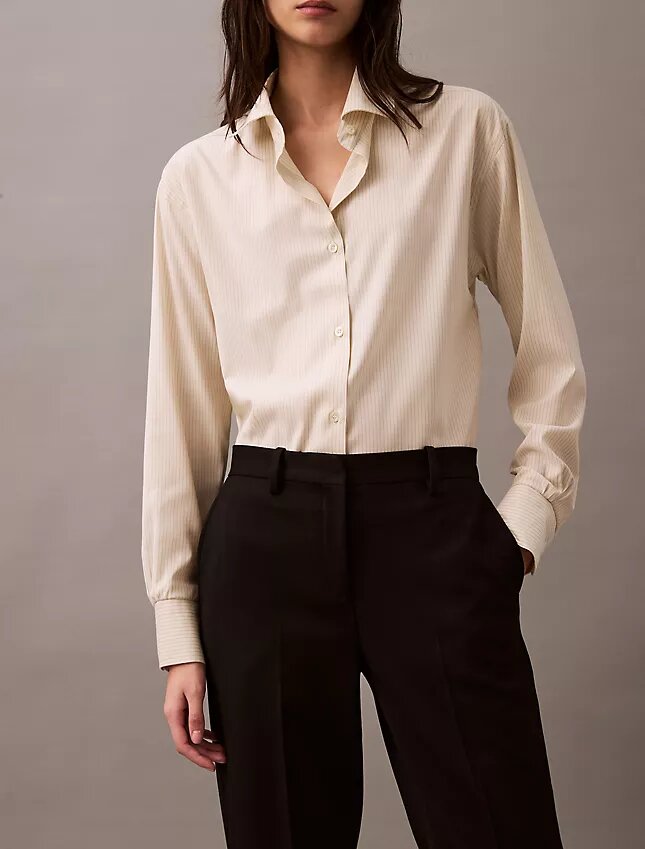Pantalón clásico de gabardina de lana Pantalón clásico de gabardina de lana