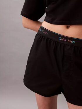 Pantalón corto de dormir de popelín con logotipo Pride