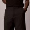 Pantalón corto Stretch Tech de 23 cm