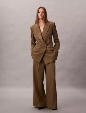 Pantalón de pierna ancha de gabardina de lana