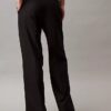 Pantalón de pierna ancha elástico y refinado