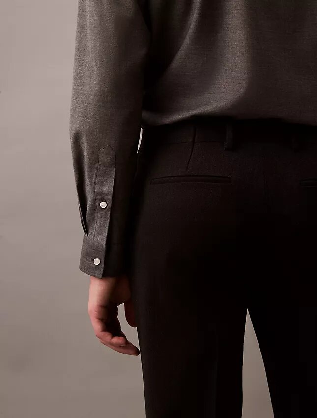 Pantalón entallado de gabardina de lana Pantalón entallado de gabardina de lana