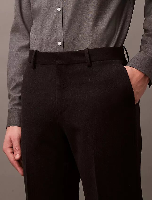 Pantalón entallado de gabardina de lana Pantalón entallado de gabardina de lana