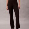 Pantalones acampanados ajustados de ponte Pantalones acampanados ajustados de ponte