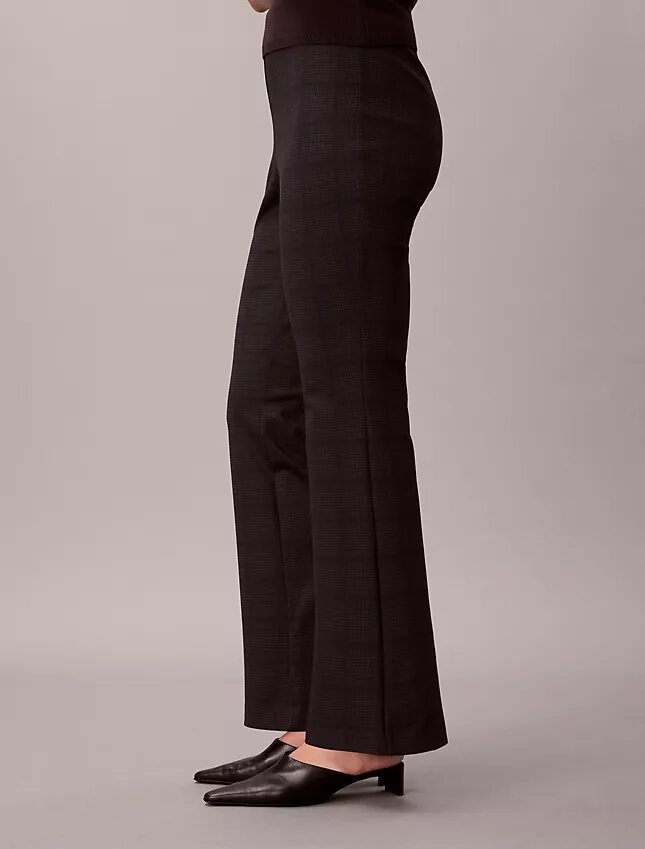 Pantalones acampanados ajustados de ponte Pantalones acampanados ajustados de ponte