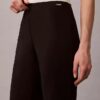 Pantalones acampanados cortos de ponte Pantalones acampanados cortos de ponte