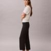 Pantalones acampanados cortos de ponte Pantalones acampanados cortos de ponte
