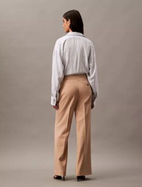 Pantalones acampanados de mezcla de gabardina de lana