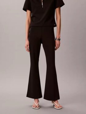 Pantalones acampanados de ponte