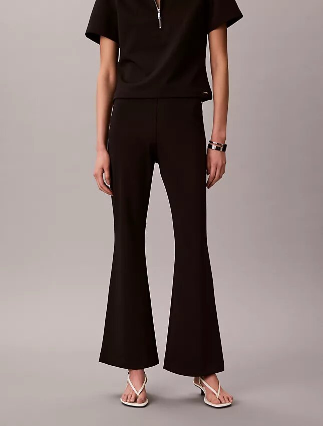 Pantalones acampanados de ponte Pantalones acampanados de ponte