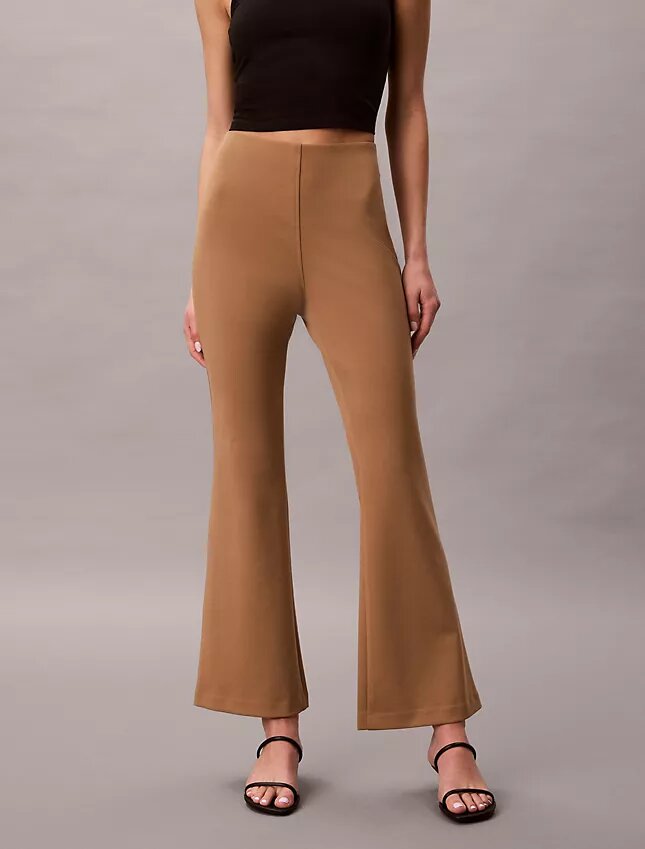 Pantalones acampanados de ponte Pantalones acampanados de ponte