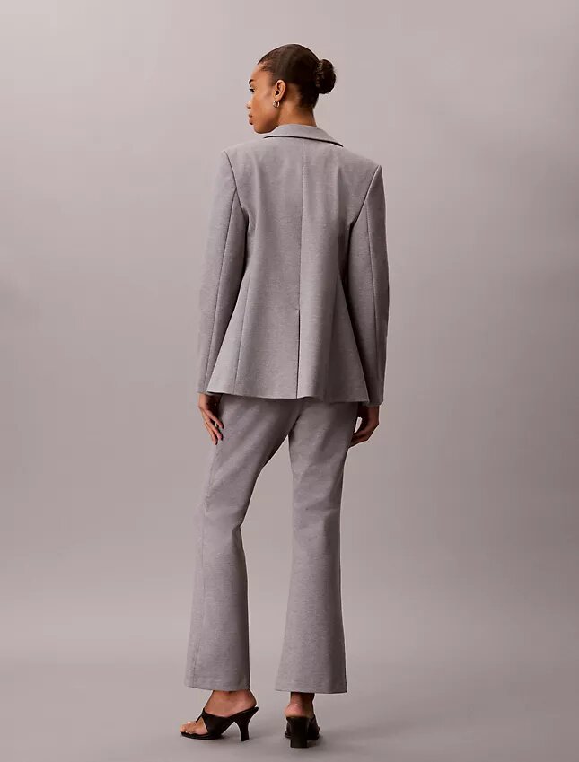 Pantalones acampanados de ponte Pantalones acampanados de ponte