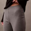 Pantalones ajustados de ponte Pantalones ajustados de ponte
