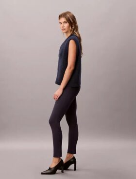 Pantalones ajustados de ponte Pantalones ajustados de ponte