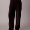 Pantalones anchos de pana con pliegues Pantalones anchos de pana con pliegues