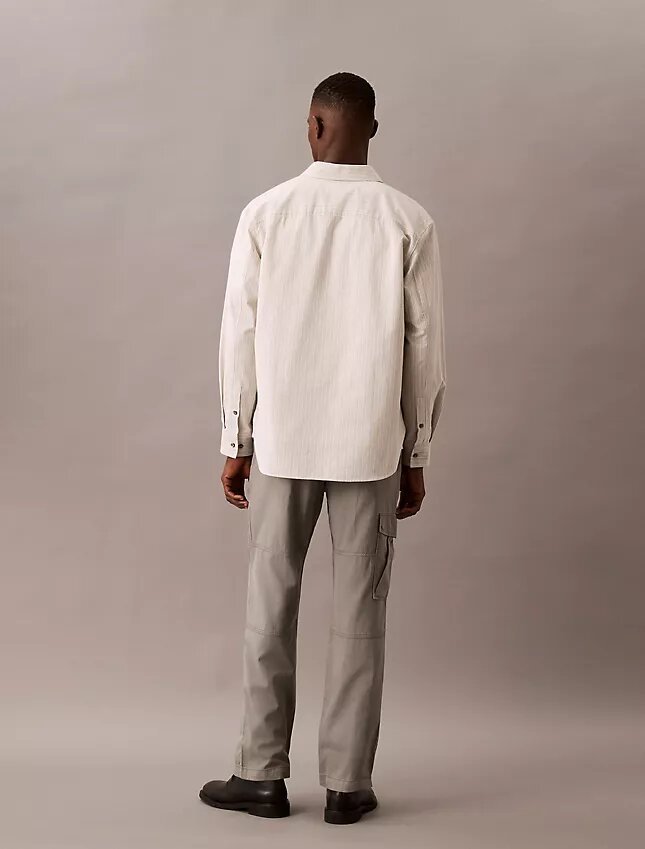 Pantalones cargo de pierna recta lavados a la máquina en mezcla de lyocell Pantalones cargo de pierna recta lavados a la máquina en mezcla de lyocell