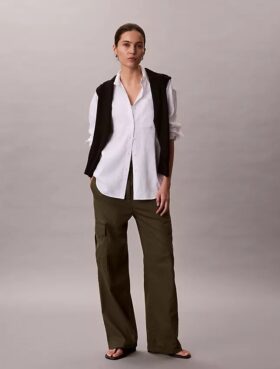 Pantalones cargo de sarga suave
