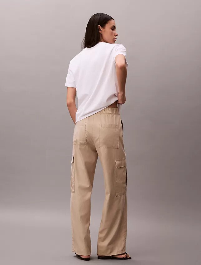 Pantalones cargo de sarga suave Pantalones cargo de sarga suave