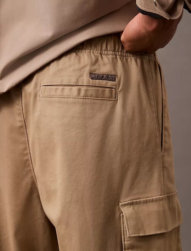 Pantalones cargo rectos de algodón elástico Pantalones cargo rectos de algodón elástico