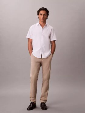 Pantalones chinos ajustados de algodón Pantalones chinos ajustados de algodón