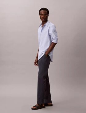 Pantalones chinos ajustados de algodón Pantalones chinos ajustados de algodón