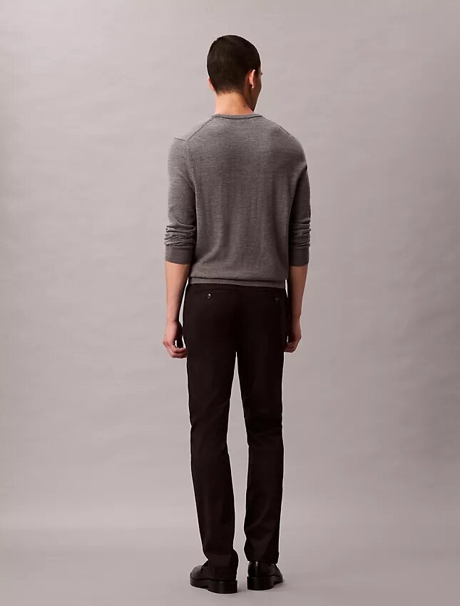 Pantalones chinos ajustados de satén de algodón Pantalones chinos ajustados de satén de algodón