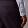 Pantalones chinos ajustados de satén de algodón