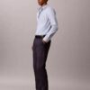Pantalones chinos ajustados de satén de algodón
