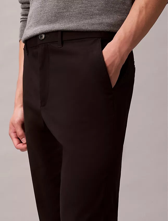 Pantalones chinos ajustados de satén de algodón Pantalones chinos ajustados de satén de algodón