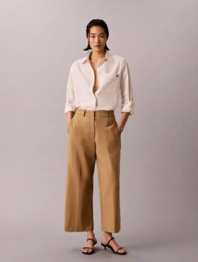 Pantalones chinos cortos de pierna ancha Pantalones chinos cortos de pierna ancha