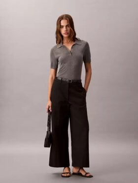 Pantalones chinos cortos de pierna ancha