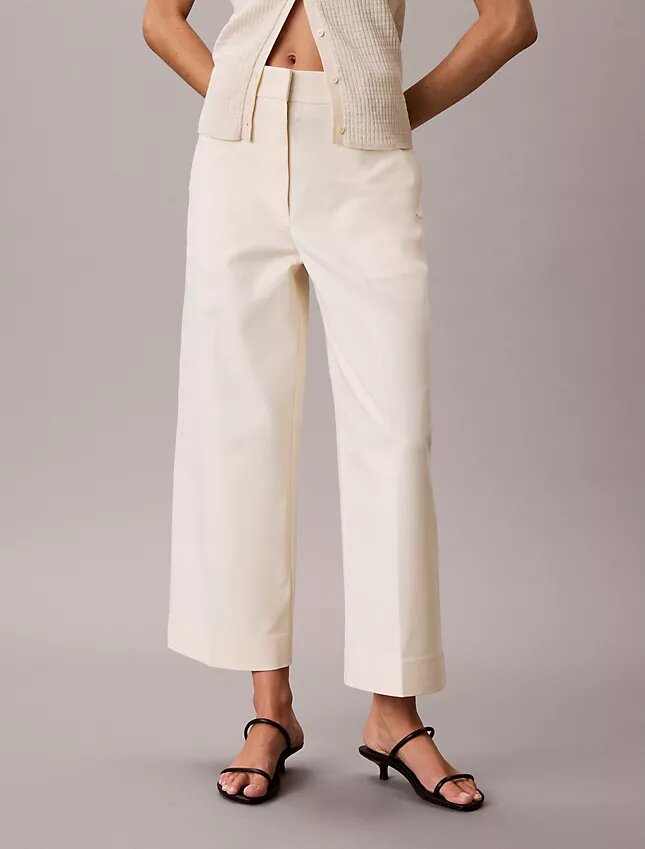 Pantalones chinos cortos de pierna ancha Pantalones chinos cortos de pierna ancha