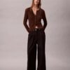 Pantalones chinos de pierna ancha ajustables Pantalones chinos de pierna ancha ajustables