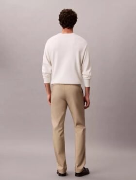 Pantalones chinos elásticos modernos Pantalones chinos elásticos modernos