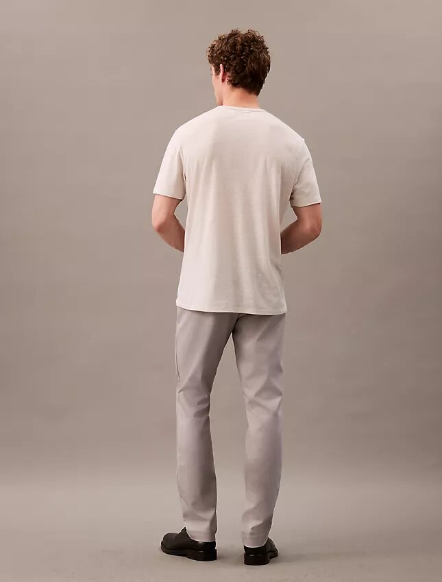 Pantalones chinos elásticos modernos Pantalones chinos elásticos modernos