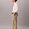 Pantalones chinos elásticos modernos