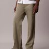 Pantalones chinos holgados estilo años 90 Pantalones chinos holgados estilo años 90