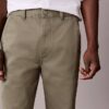 Pantalones chinos holgados estilo años 90 Pantalones chinos holgados estilo años 90