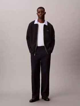 Pantalones chinos rectos con pliegues estilo años 90