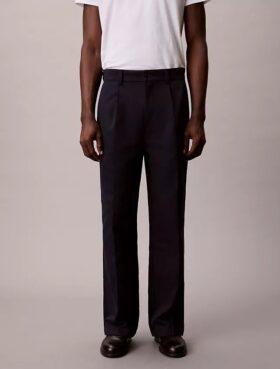 Pantalones chinos rectos con pliegues estilo años 90