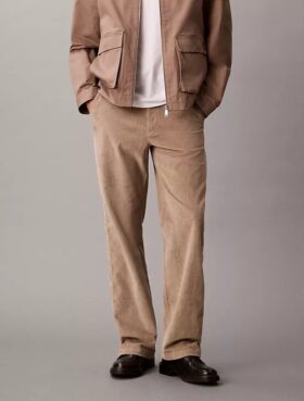 Pantalones chinos rectos de pana estilo años 90