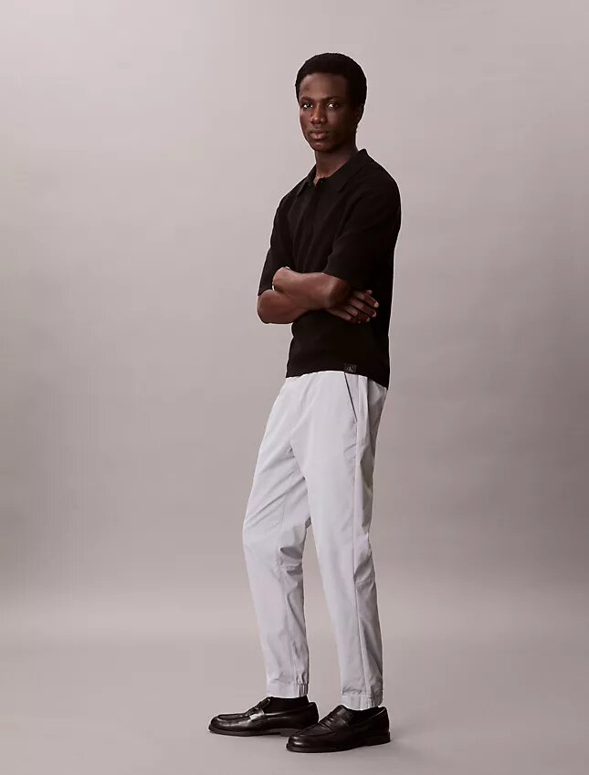 Pantalones clásicos técnicos sin cremallera Pantalones clásicos técnicos sin cremallera