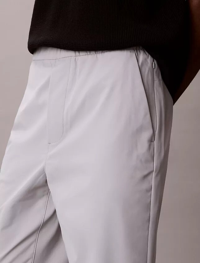 Pantalones clásicos técnicos sin cremallera Pantalones clásicos técnicos sin cremallera