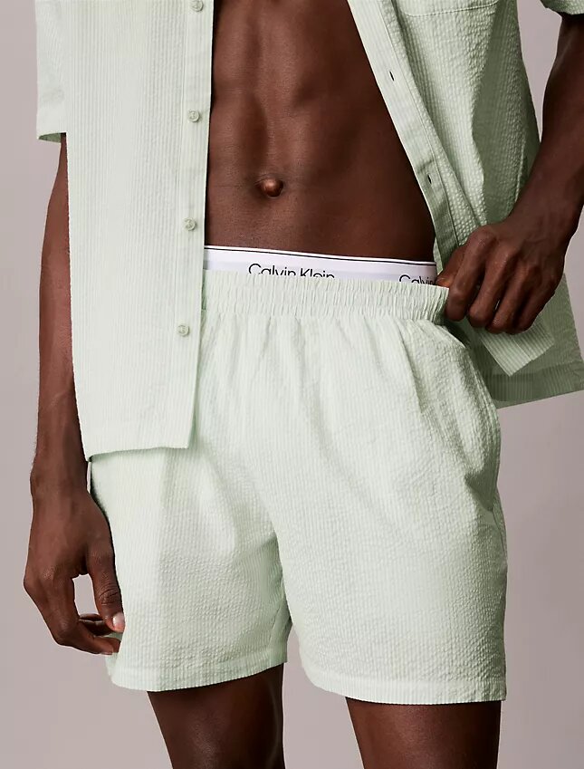 Pantalones cortos de dormir de seersucker Pantalones cortos de dormir de seersucker