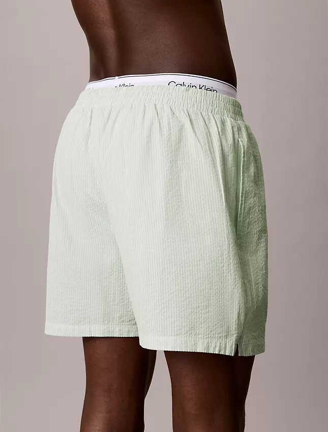 Pantalones cortos de dormir de seersucker Pantalones cortos de dormir de seersucker