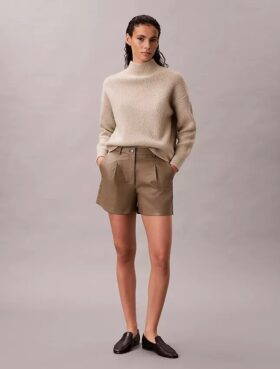 Pantalones cortos de imitación de cuero