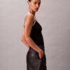 Pantalones cortos de imitación de cuero Pantalones cortos de imitación de cuero
