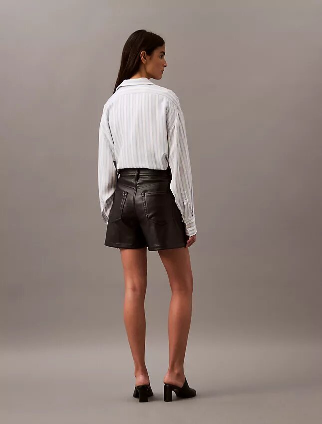 Pantalones cortos de imitación de cuero de los 90 Pantalones cortos de imitación de cuero de los 90